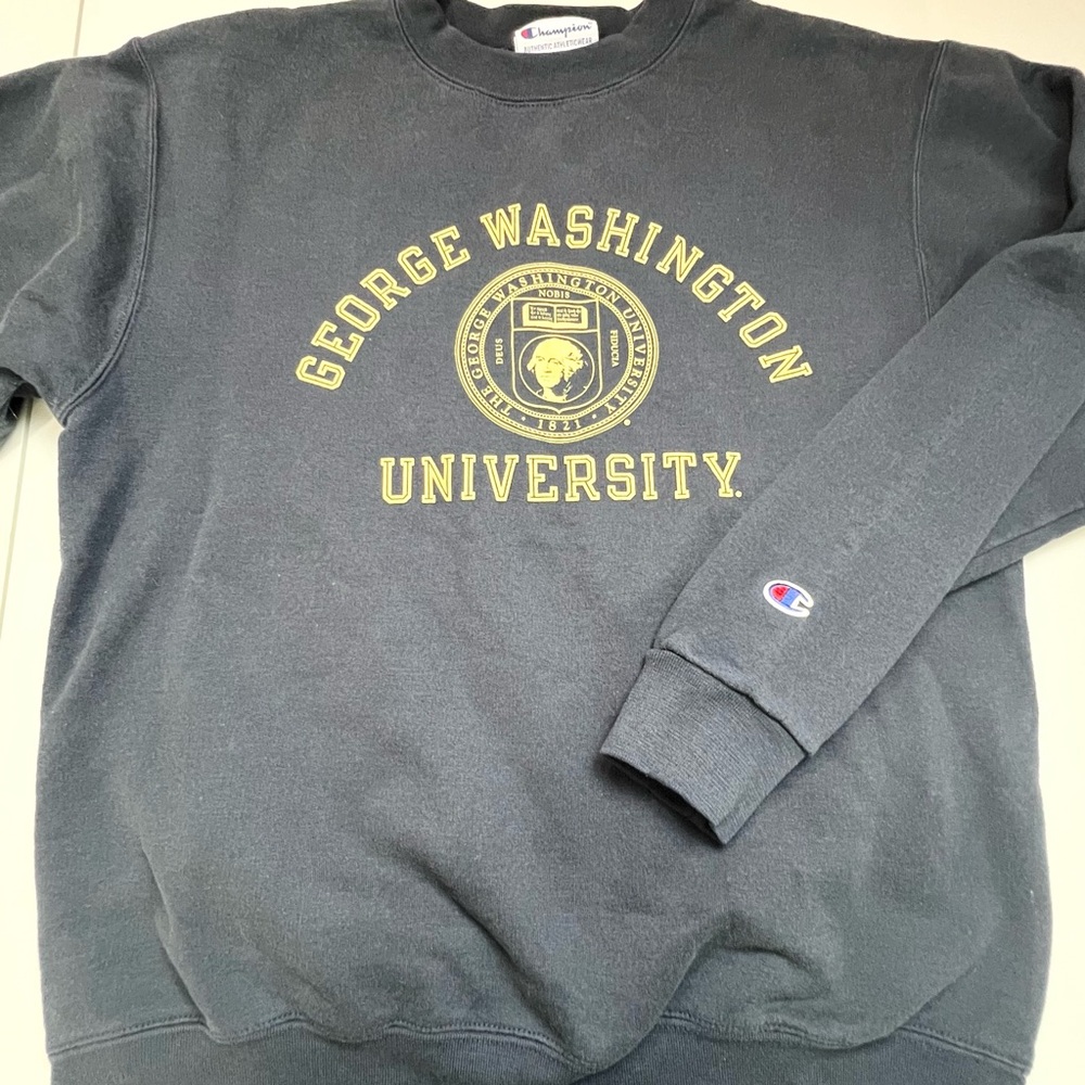 Champion George Washington University Logo Crewneck Sweatshirt Medium